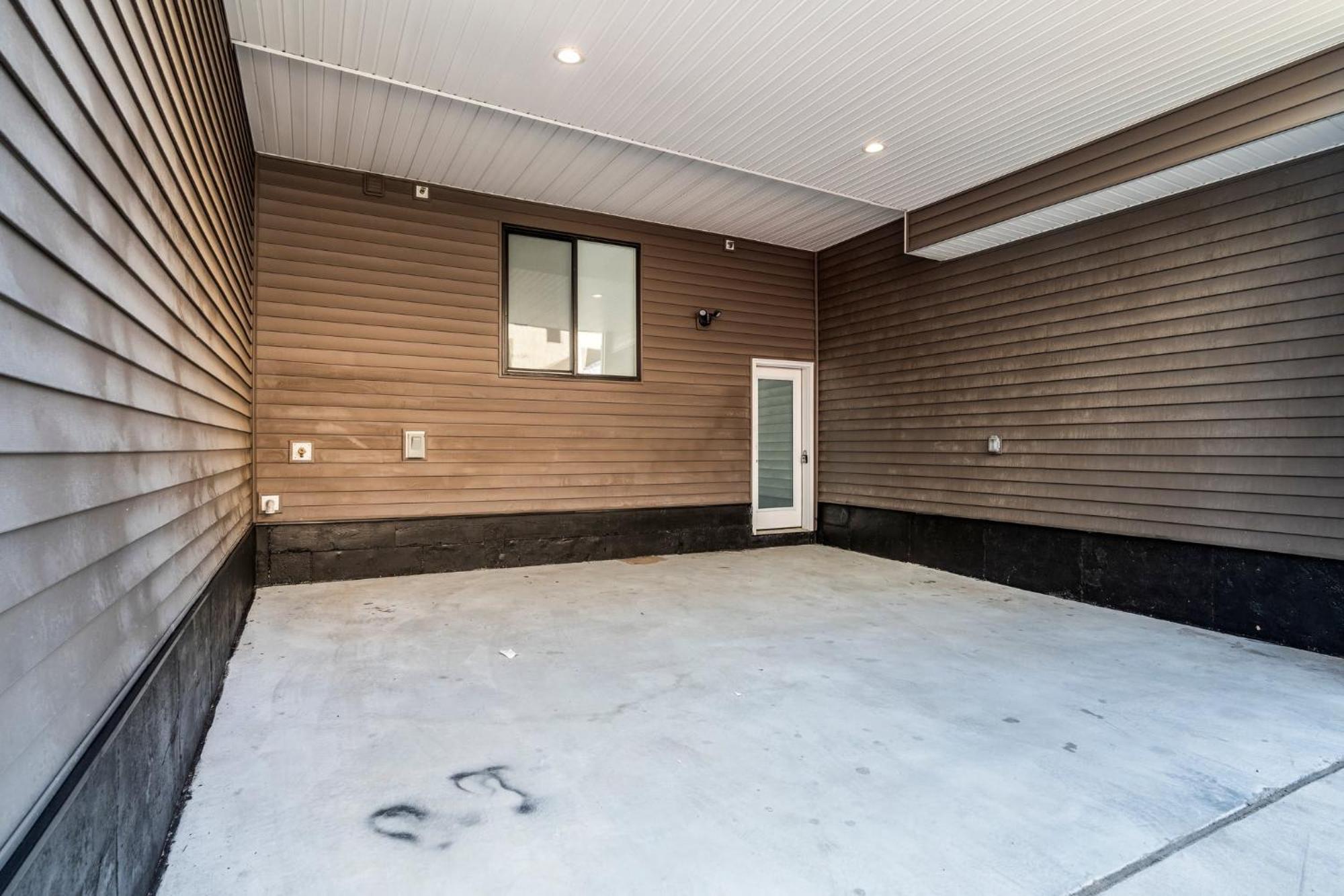Luxury Townhome 2 Car Garage And Decks 2 Billiards Philadelphia